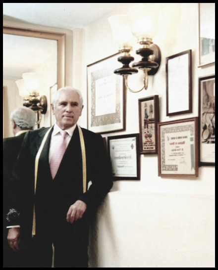 Foto marco traje de novio valencia